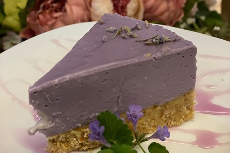 Чизкейк лавандовый