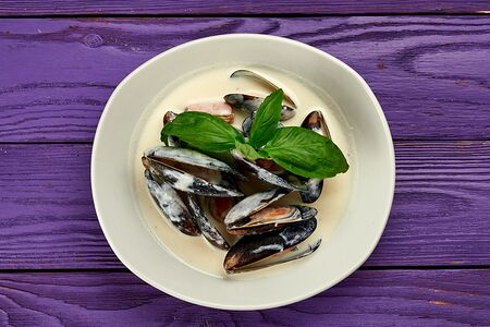 Мидии с Горгонзолой