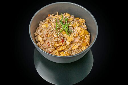 Рис с курицей и овощами