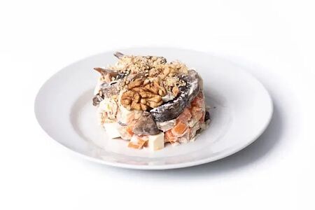 Салат из шампиньонов с курицей и сыром