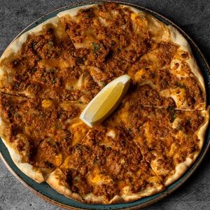 Ламаджо с мясом