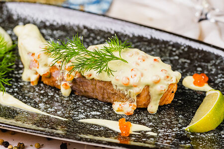 Филе лосося припущенное на пару