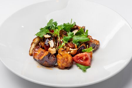 Хрустящие баклажаны с розовыми томатами