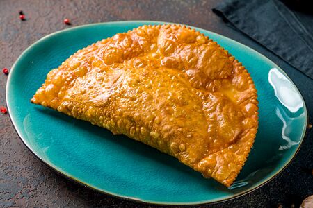 Чебурек с сыром