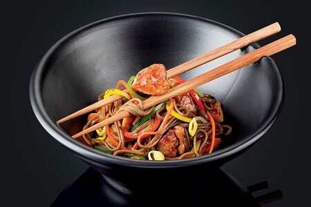 Wok с курицей