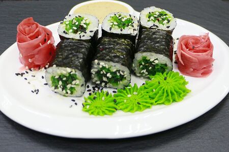 Ролл Чука мини