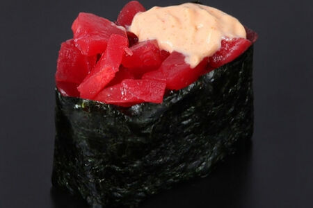 Суши Магуро спайси