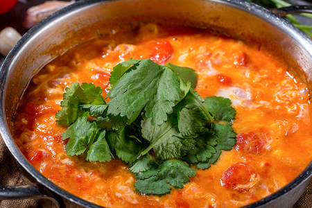 Яичница с помидорами