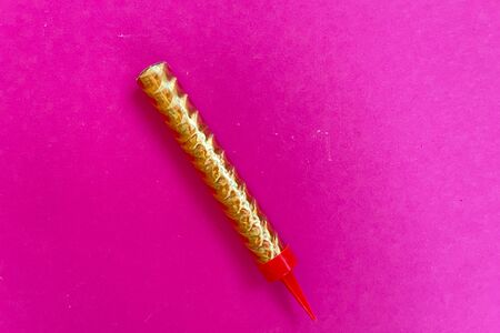 Свеча большая