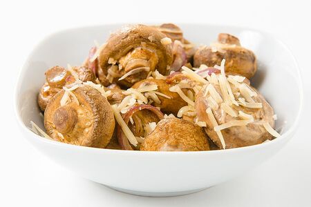 Запечённые грибы в сливочном соусе