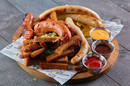 Ассорти колбас