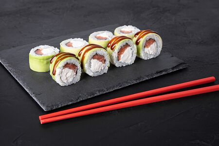 Фила в авокадо