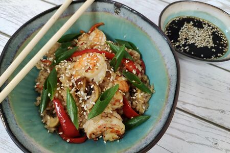 Тяхан с креветками