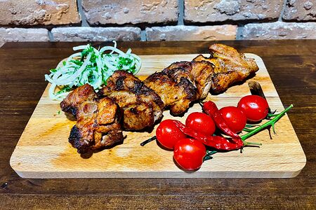 Шашлык из cвинoй шеи