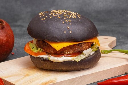 Чизбургер с говяжьей котлетой