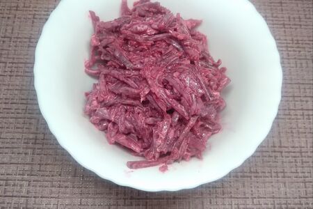 Свекла с чесноком