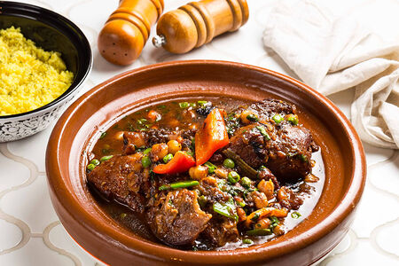 Тажин с ягнёнком на две персоны