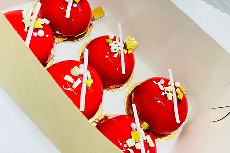 Набор пирожных Малинка-манго