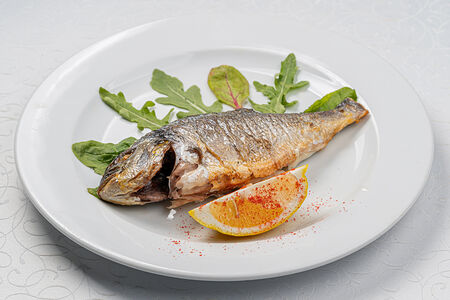 Дорадо на мангале