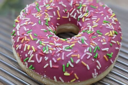 Донат Лесные ягоды