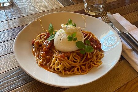 Спагетти с бурратой