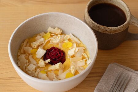 Рисовая каша с манго на кокосовом молоке