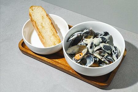 Мидии в сливочном соусе