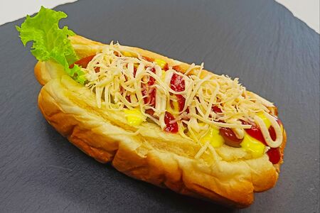 Сырный хот-дог
