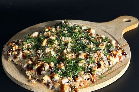 Суши-пицца с угрем