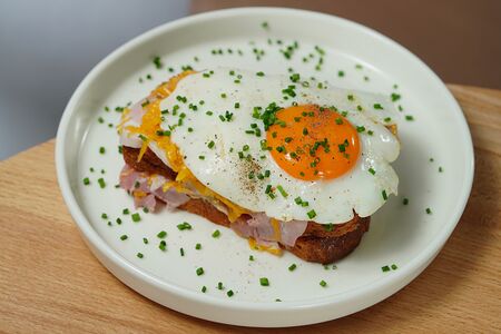 Лучший крок - мадам в городе