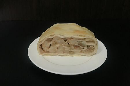 Штрудель с яблоком