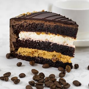 Пирожное Сникерс