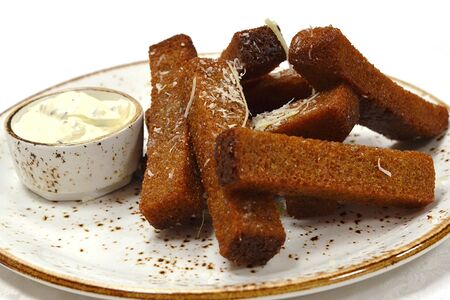 Гренки ржаные с соусом тартар