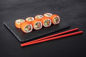 Калифорния с лососем