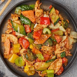 Հավի միս բանջարեղենով