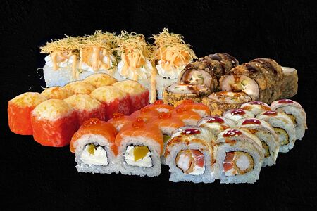 Сет роллов Love is