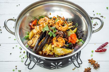 Морепродукты по-сычуаньски