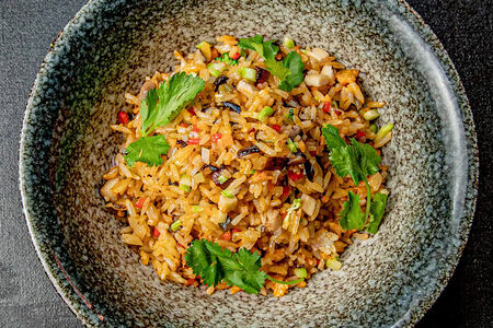 Жареный рис с грибами