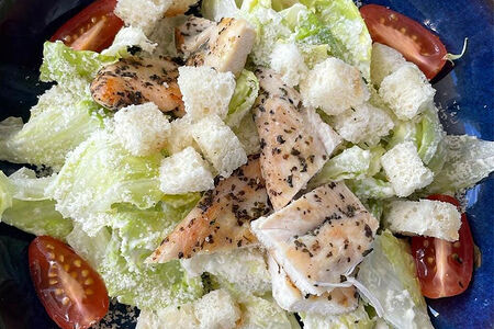 Цезарь с курицей