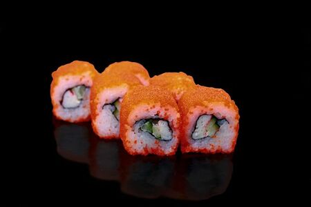 Ролл Калифорния с креветкой