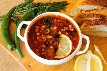 Солянка классическая