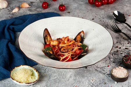 Спагетти с морепродуктами