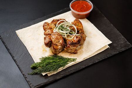 Шашлык из cвинoй шейки