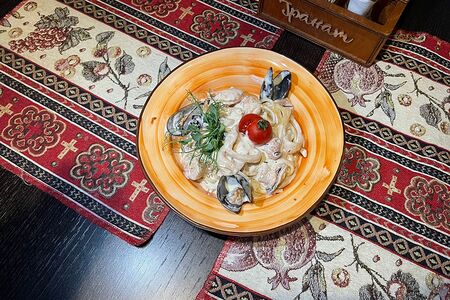 Спагетти с морепродуктами