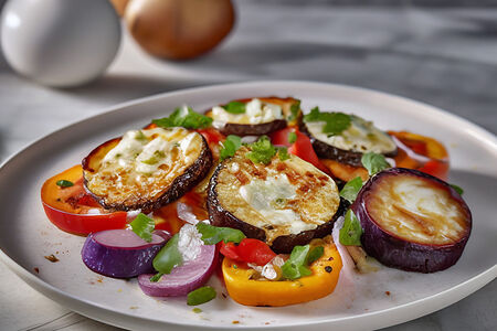 Салат овощной теплый