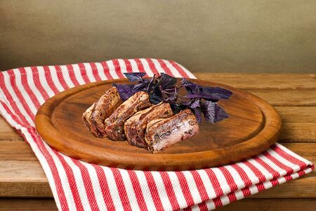 Свиные ребрышки