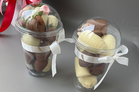 Стаканчики ассорти Бананы и клубника