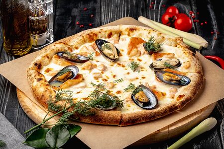 Пицца с морепродуктами