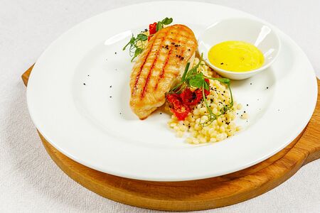 Куриная грудка со шпинатом