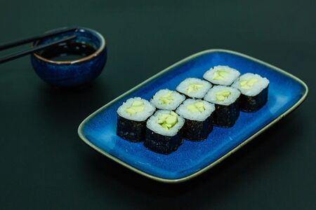 Маки-ролл Авокадо